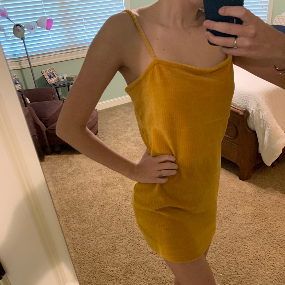 Yellow dress